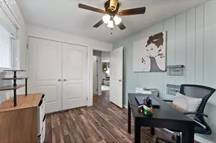 2046 NE Freemont Ave, Roseburg, OR 97470 - Photo 21