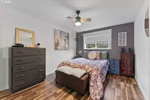 2046 NE Freemont Ave, Roseburg, OR 97470 - Photo 17