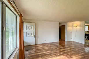 2020 Del Mar Dr, Roseburg, OR 97471 - Photo 5