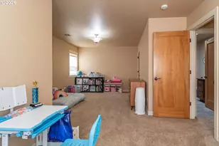 762 Southridge Wy, Roseburg, OR 97470 - Photo 35