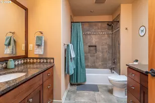 762 Southridge Wy, Roseburg, OR 97470 - Photo 33