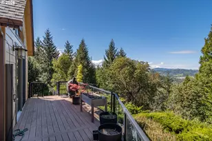 762 Southridge Wy, Roseburg, OR 97470 - Photo 35