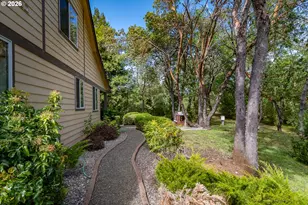 762 Southridge Wy, Roseburg, OR 97470 - Photo 41