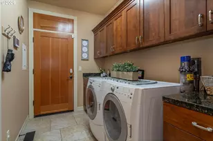 762 Southridge Wy, Roseburg, OR 97470 - Photo 23