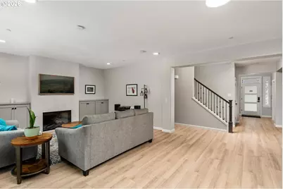 124 W 20th Way, La Center, WA 98629 - Photo 5
