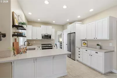 520 Ethan Ct, Springfield, OR 97477 - Photo 15