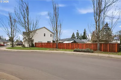 520 Ethan Ct, Springfield, OR 97477 - Photo 41