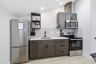 520 Ethan Ct, Springfield, OR 97477 - Photo 45