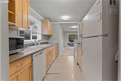 4212 SW Garden Home Rd, Portland, OR 97219 - Photo 5