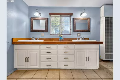 1006 Mountain View Rd, Sweet Home, OR 97386 - Photo 29