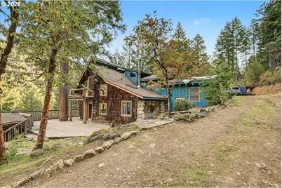 7007 Placer Rd, Wolf Creek, OR 97497 - Photo 5
