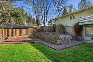 4320 Fox Hollow Rd, Eugene, OR 97405 - Photo 41