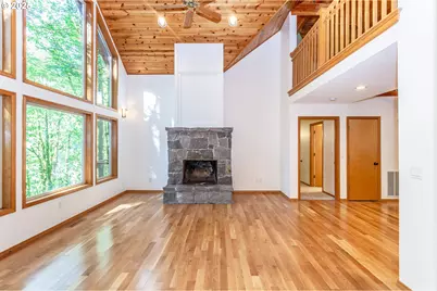 29409 E Edgewater Dr, Mount Hood Village, OR 97067 - Photo 3