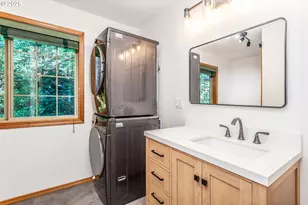 29409 E Edgewater Dr, Mount Hood Village, OR 97067 - Photo 19