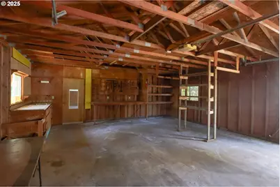 2932 Ash St, North Bend, OR 97459 - Photo 27