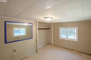 2932 Ash St, North Bend, OR 97459 - Photo 15