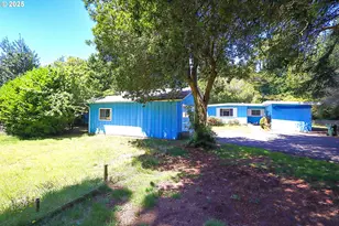 2932 Ash St, North Bend, OR 97459 - Photo 35