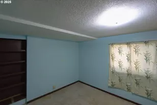 2932 Ash St, North Bend, OR 97459 - Photo 13