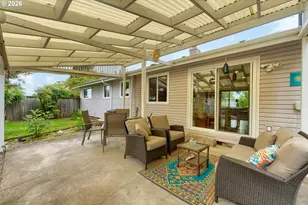 3431 NE 132nd Ave, Portland, OR 97230 - Photo 23