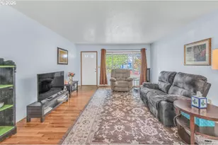1104 Stanfield Rd, Woodburn, OR 97071 - Photo 5