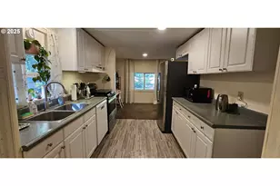 32700 SE Leewood Ln, Boring, OR 97009 - Photo 13