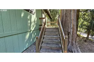 32700 SE Leewood Ln, Boring, OR 97009 - Photo 7