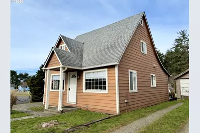 945 2nd St, Bandon, OR 97411 - Photo 3