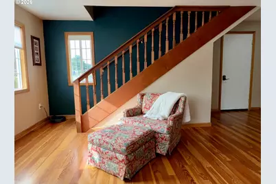 945 2nd St, Bandon, OR 97411 - Photo 9