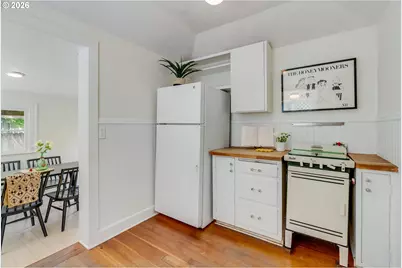 6351 NE 34th Ave, Portland, OR 97211 - Photo 7