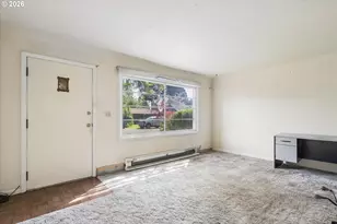 237 Myoak Dr, Eugene, OR 97404 - Photo 13