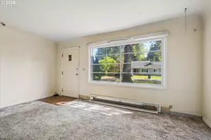 237 Myoak Dr, Eugene, OR 97404 - Photo 7
