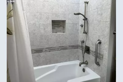 1000 SE Bay Blvd #239, Newport, OR 97365 - Photo 21