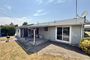 1662 Umpqua Rd, Woodburn, OR 97071 - Photo 15