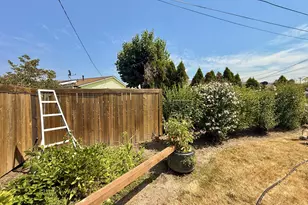 1662 Umpqua Rd, Woodburn, OR 97071 - Photo 17