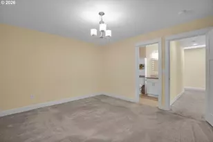 813 NE 194th Ave, Portland, OR 97230 - Photo 25