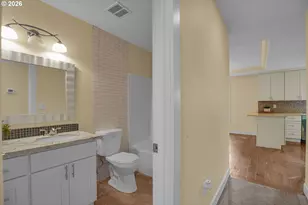 813 NE 194th Ave, Portland, OR 97230 - Photo 19