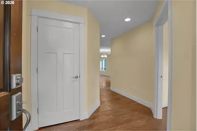 813 NE 194th Ave, Portland, OR 97230 - Photo 29