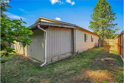 813 NE 194th Ave, Portland, OR 97230 - Photo 39
