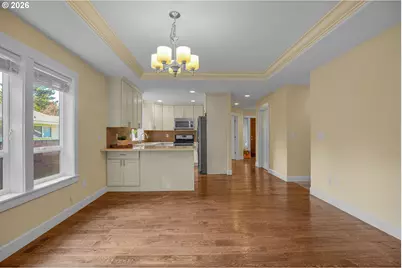813 NE 194th Ave, Portland, OR 97230 - Photo 9