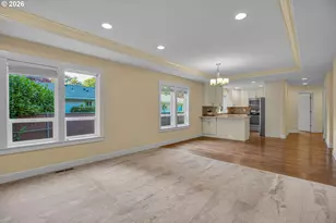 813 NE 194th Ave, Portland, OR 97230 - Photo 11