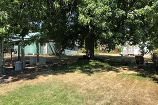 13275 SW Davies Rd, Beaverton, OR 97008 - Photo 17