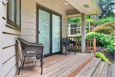 10408 SW 53rd Ave, Portland, OR 97219 - Photo 35
