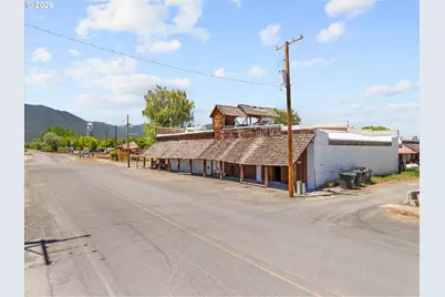910 Front St, Haines, OR 97833 - Photo 37