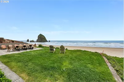 1396 Pacific Ave, Cannon Beach, OR 97110 - Photo 9