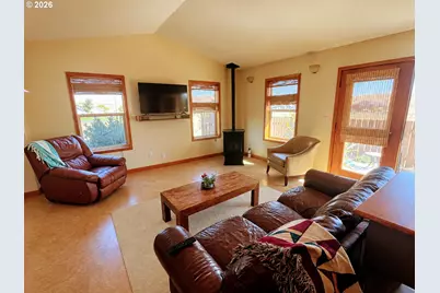 1431 Fish Tail Rd, Maupin, OR 97037 - Photo 5