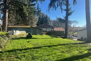 395 S Larch Pl, Yamhill, OR 97148 - Photo 7