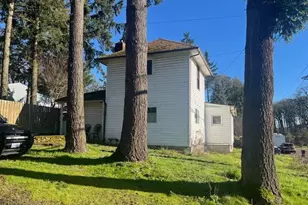 395 S Larch Pl, Yamhill, OR 97148 - Photo 3