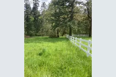 Lazy E Way Parcel 3, Creswell, OR 97426 - Photo 9