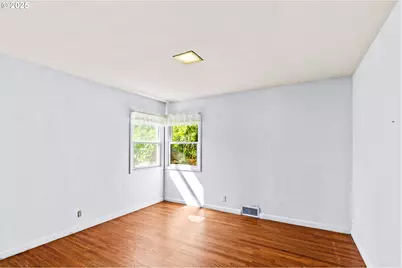 341 Ransom Ct, Eugene, OR 97401 - Photo 27