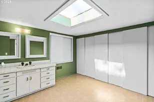 341 Ransom Ct, Eugene, OR 97401 - Photo 21